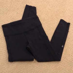 IVIVVA navy 7/8 length leggings size 10
